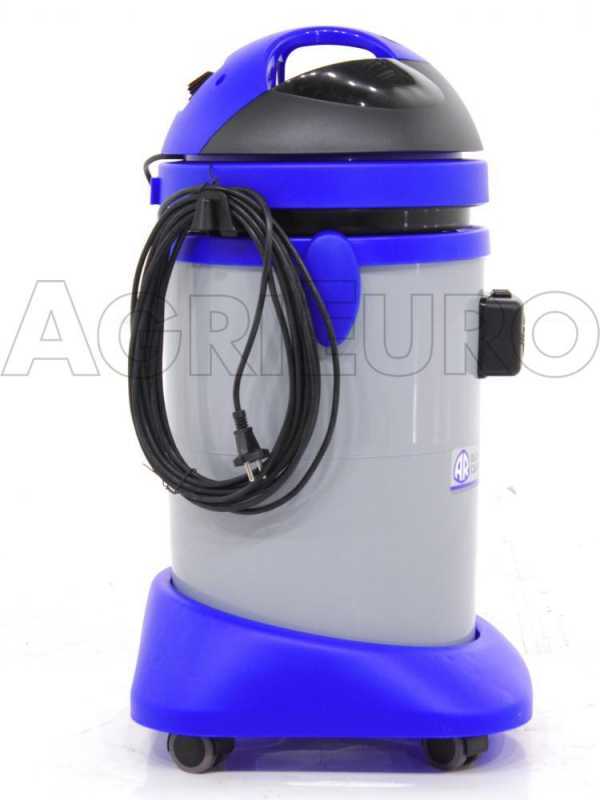 ZEUS SRL - Aspiradora de agua y polvo: Active Aqua marca